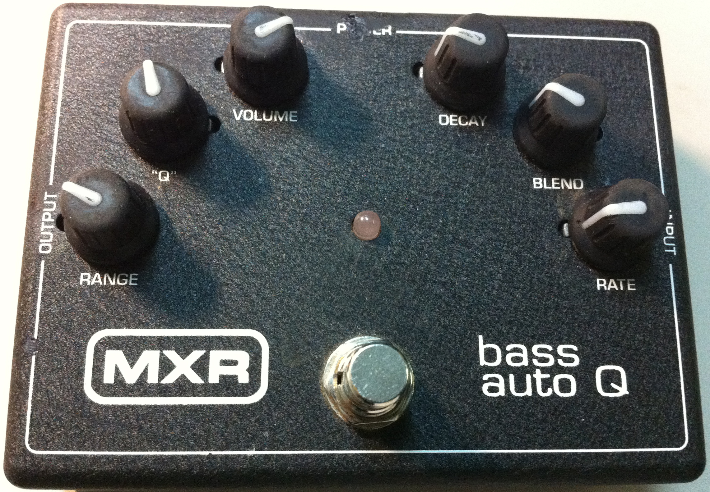 MXR M188 BASS AUTO Q